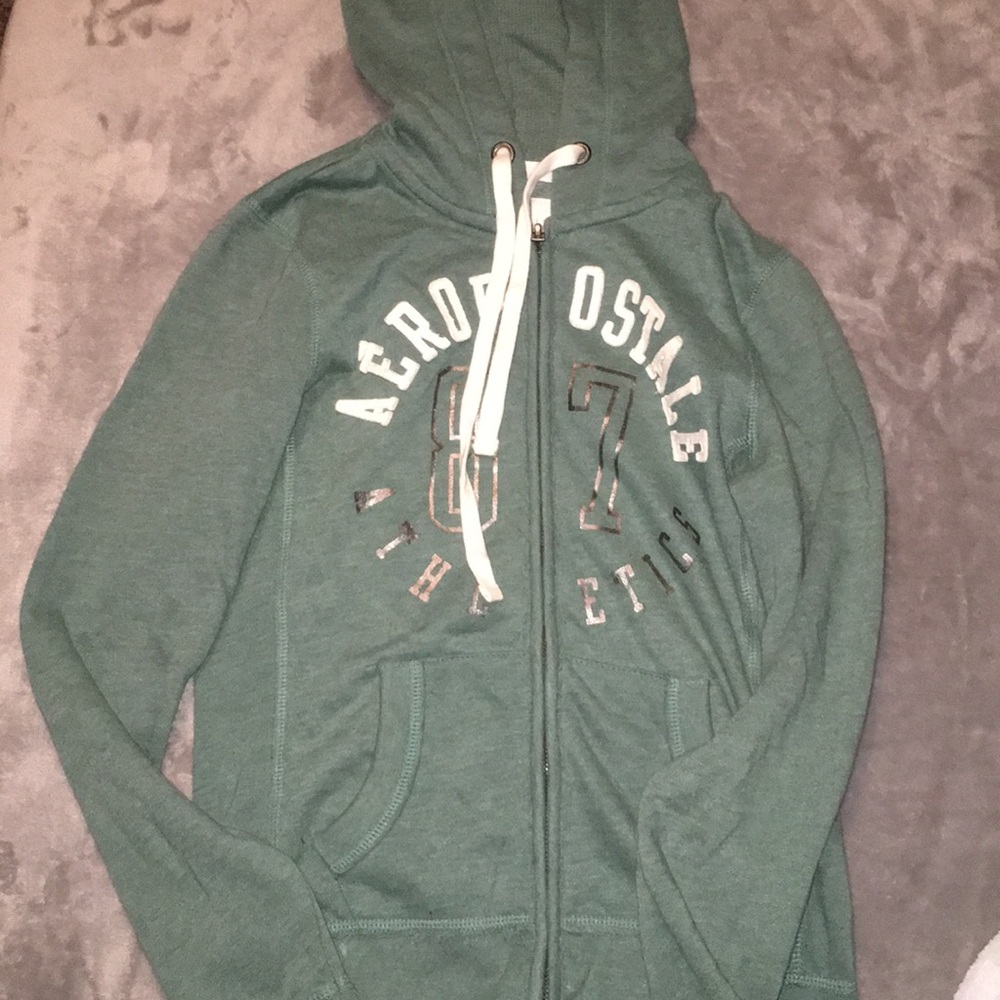 an aeropostale drawstring